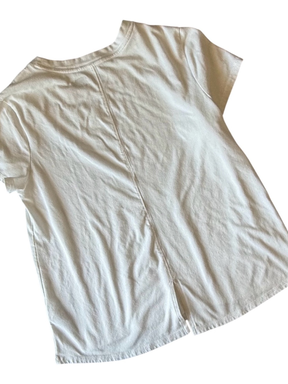 Old Navy Cream Short-Sleeve Tee with Gold Flip Sequin Pocket size XL (14) - Picture 6 of 6